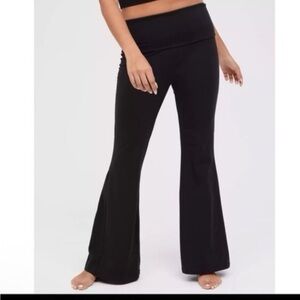 Aerie FOLDOVER Offline Real Me Flare Boot Cut Leggings BLACK M NWT